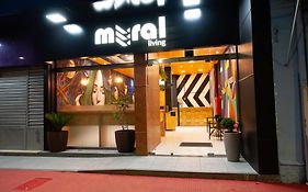 Mural Living Hotel Manaus